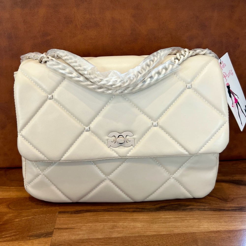 GILDA PARIS Large Quilted Crossbody🤍